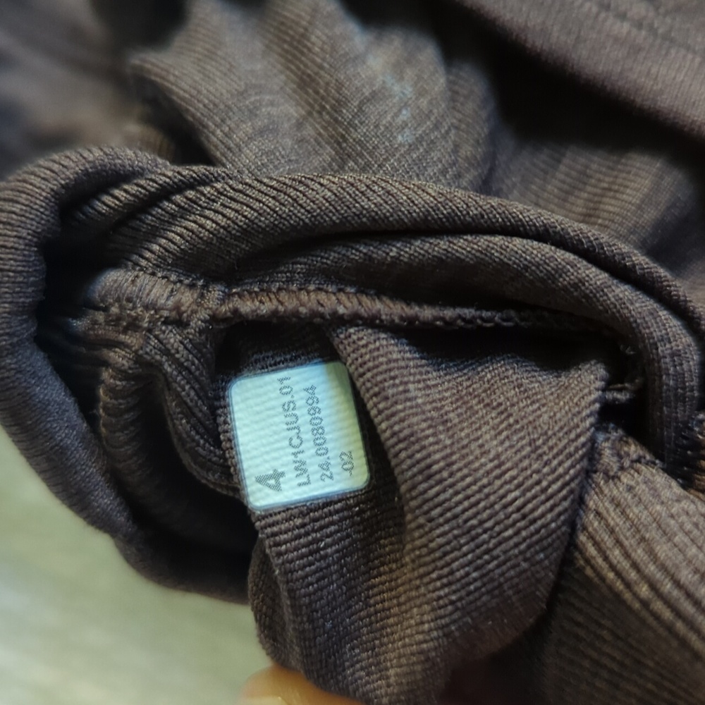 Lululemon Ebb to Street Cropped Racerback Tank Top Espresso - Size 4 - Picture 8 of 9